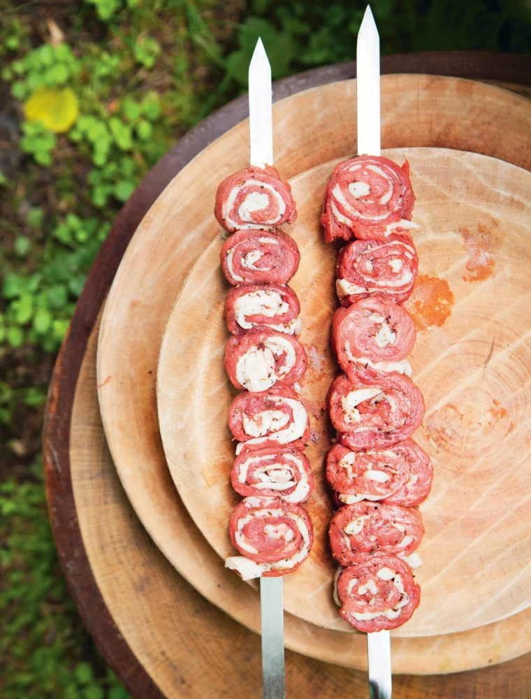 Mięso na grillu, w tandyrze i w kazan